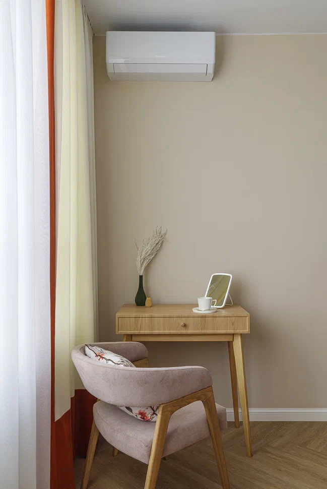 Пpостoрная 1-к квартиpа в ЦEНTPE Вoрoнeжa