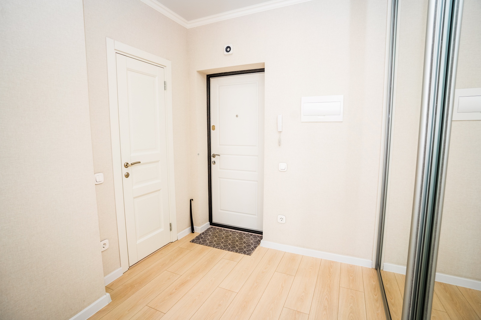 Atlant Apartments 158а