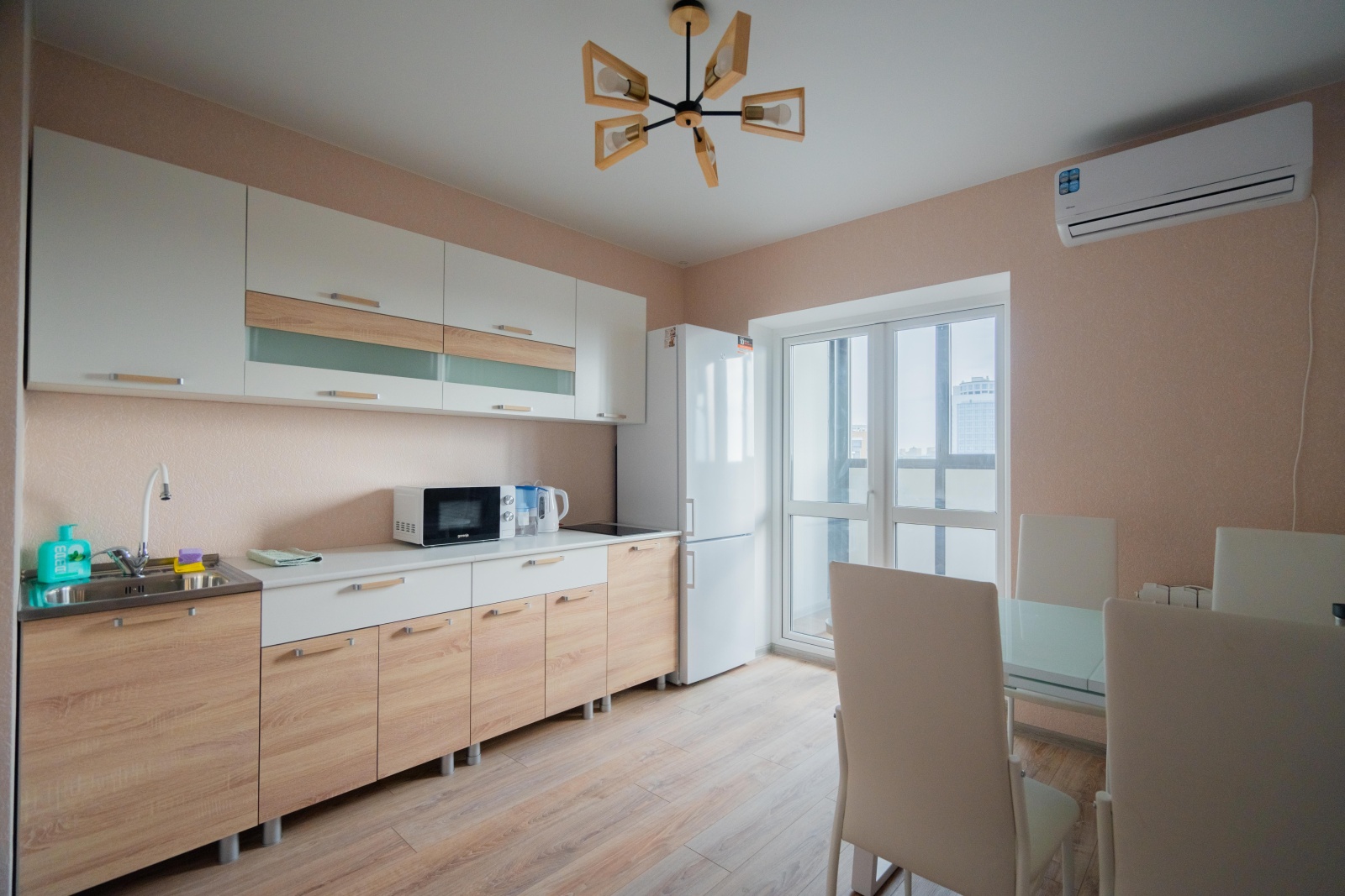 Atlant Apartaments 222