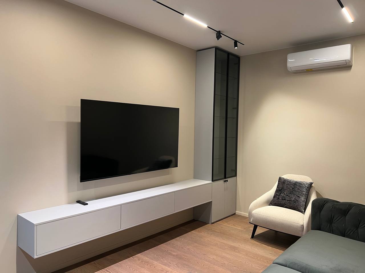 ВИДОВАЯ просторная квартира на набережной в 5 мин от парка Дельфин