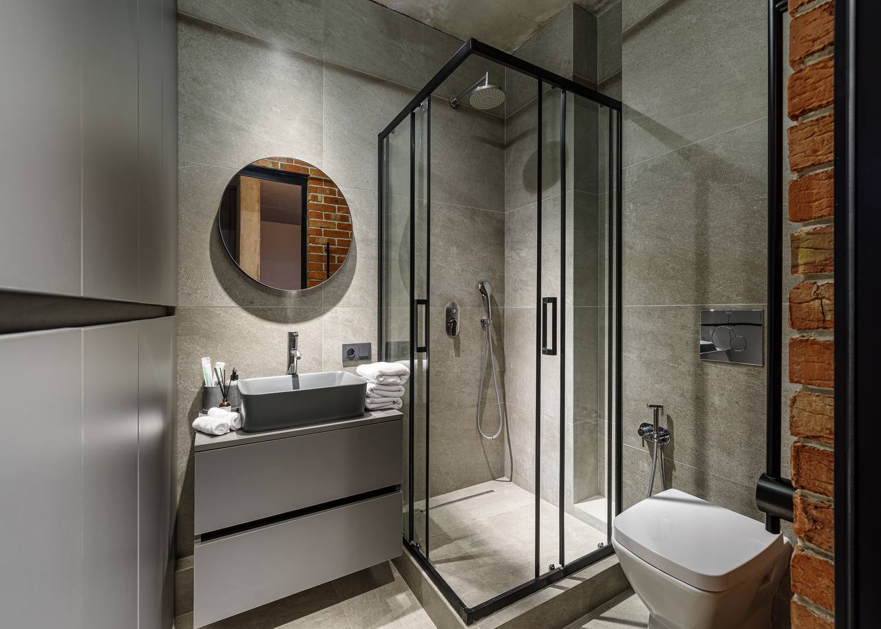 Стильные видовые апартаменты на набережной