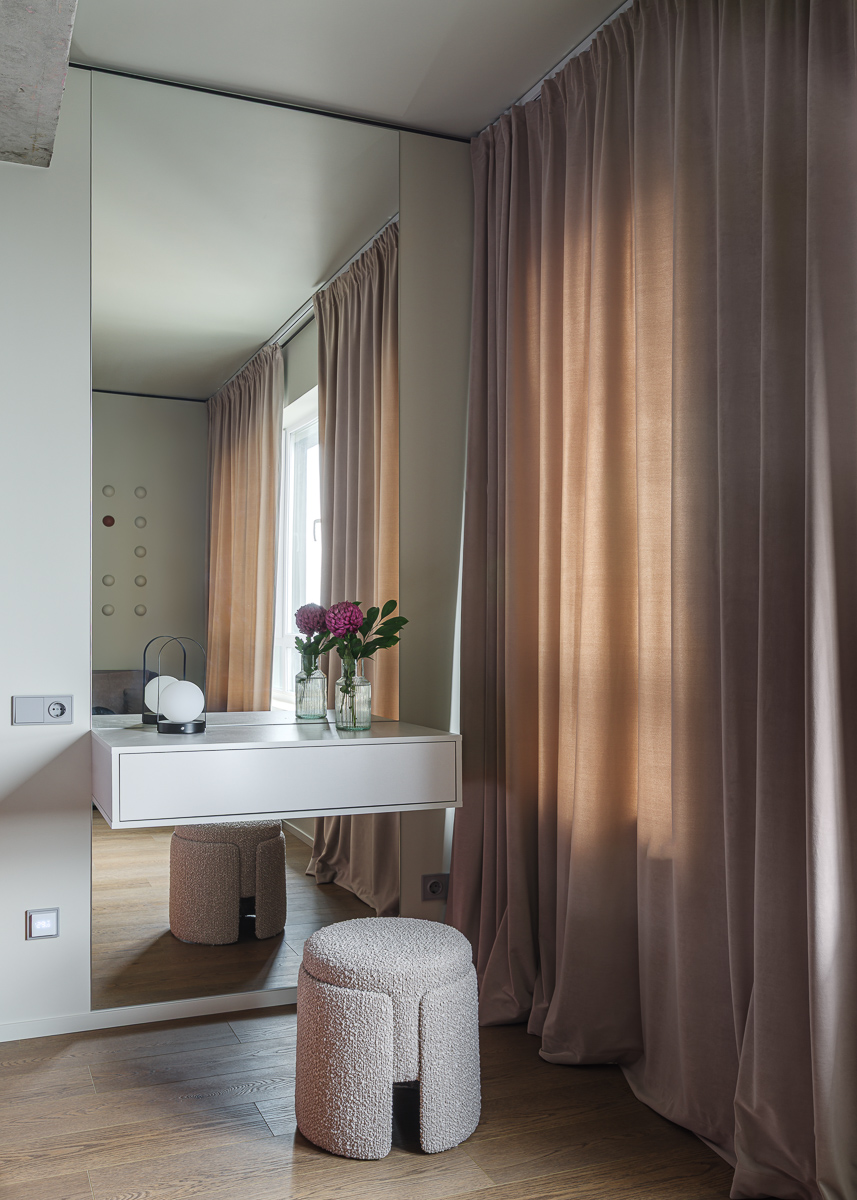 VEROM Студия с красивым интерьером и видом с 19го этажа