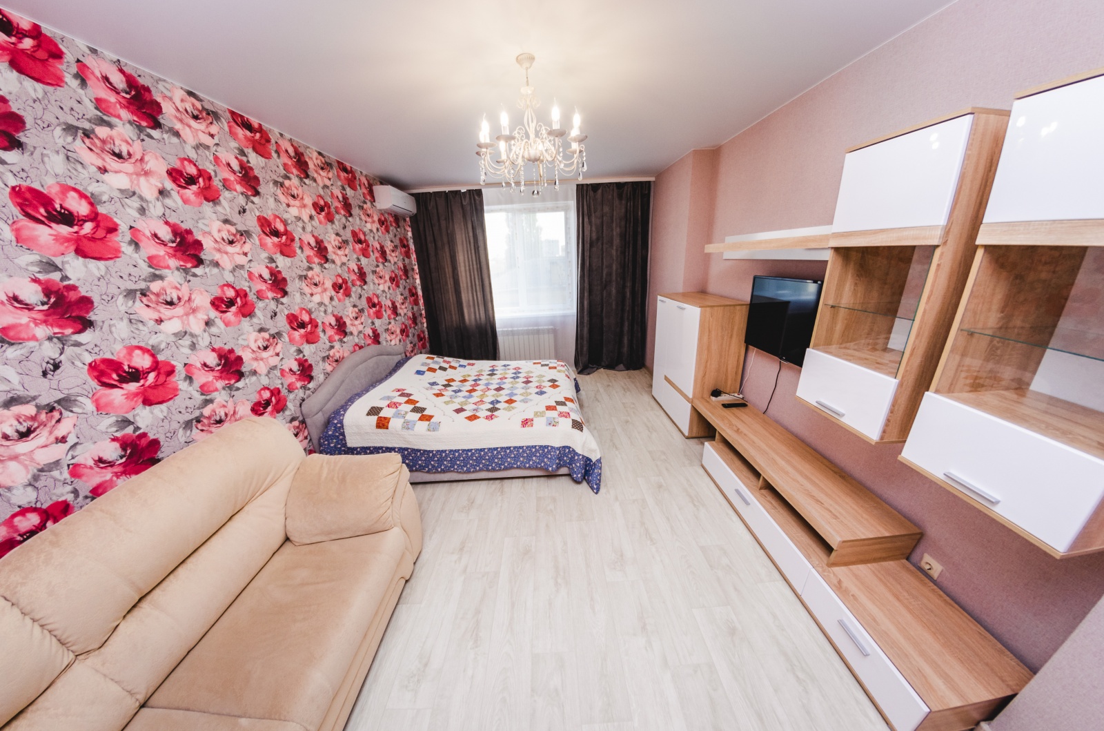 Atlant Apartments 348