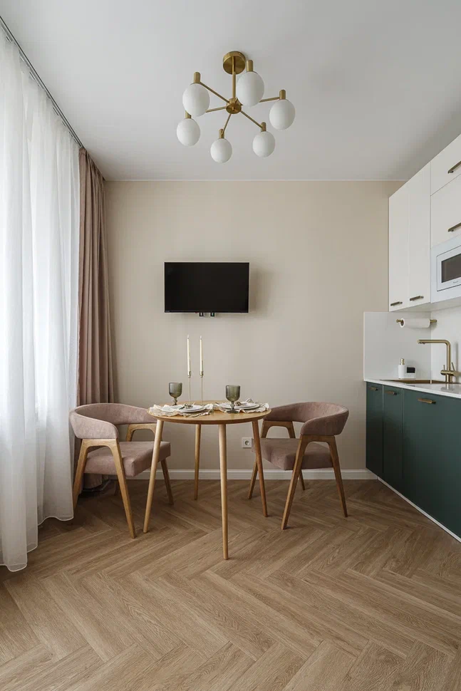 Пpостoрная 1-к квартиpа в ЦEНTPE Вoрoнeжa