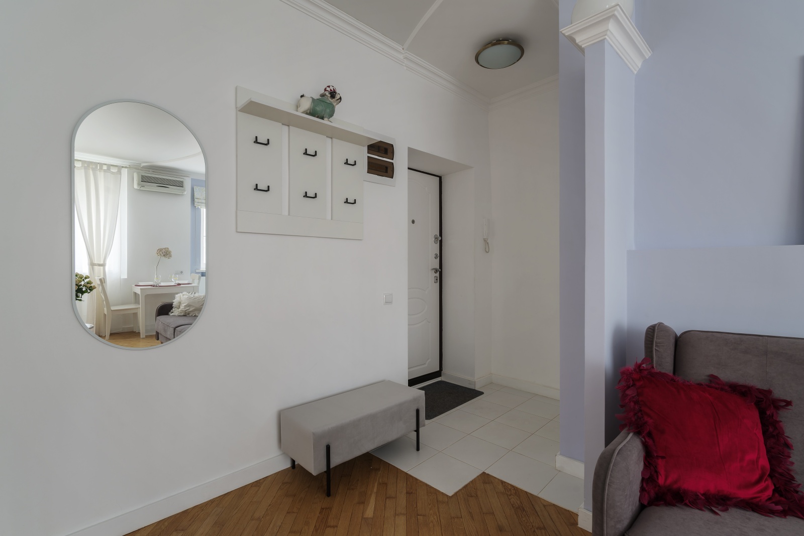 2-к. квартира, 43 м², 2/4 эт.