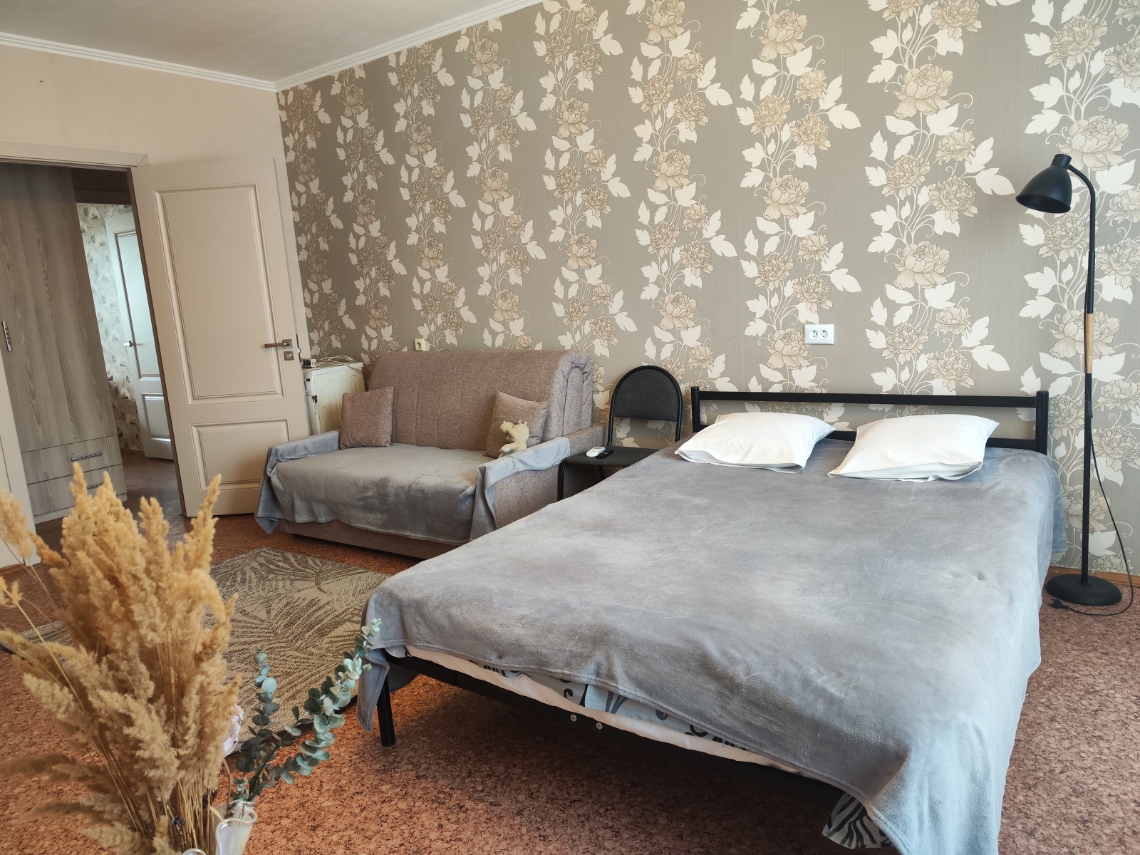 2 комнатная квартира с удобным выездом на М4 