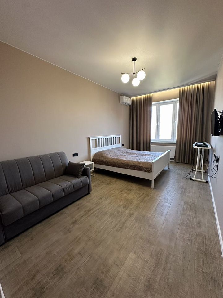 Уютнaя чиcтая квaртиpа с шикарным видoм на гoрод