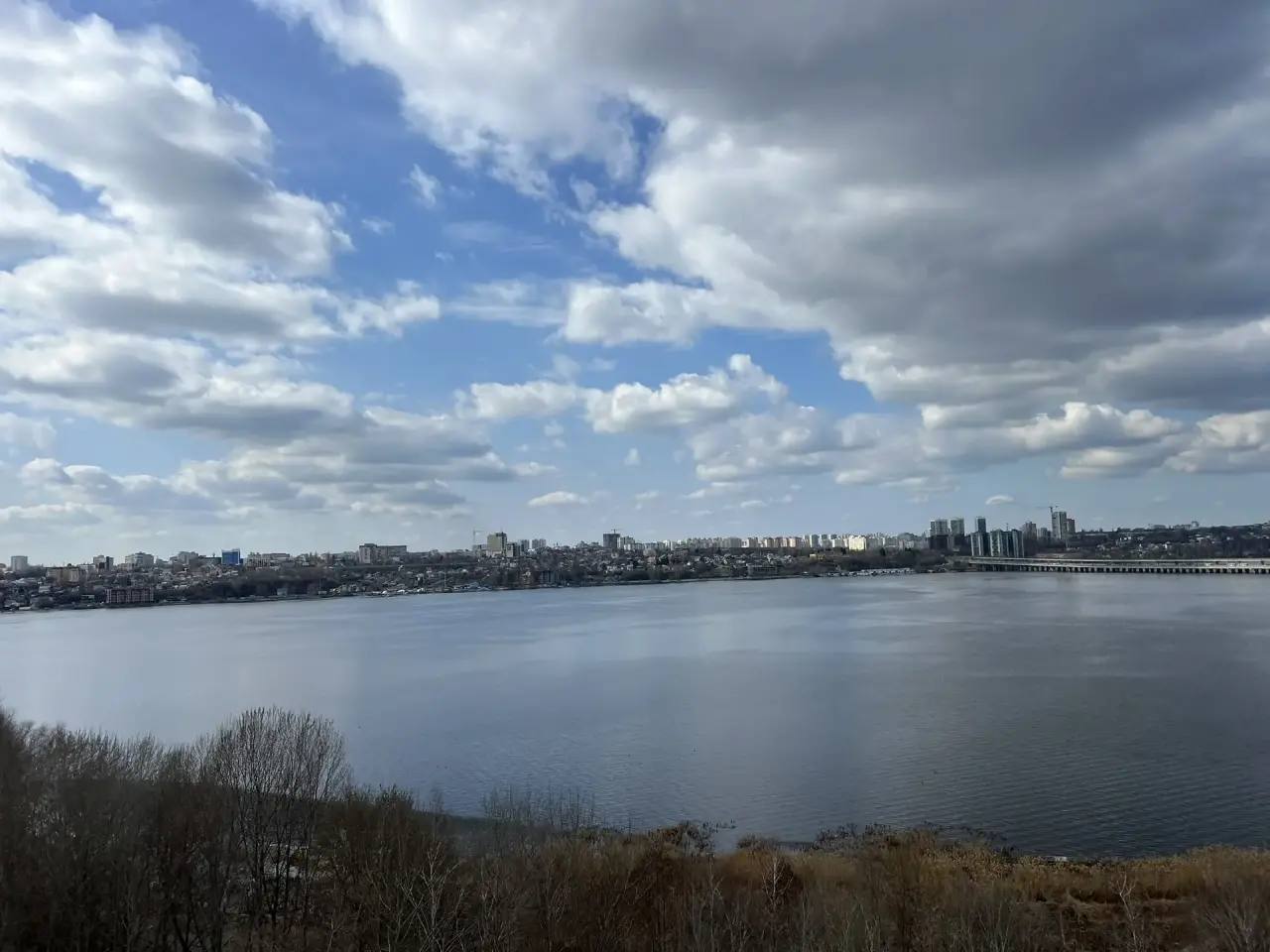 ВИДОВАЯ просторная квартира на набережной в 5 мин от парка Дельфин