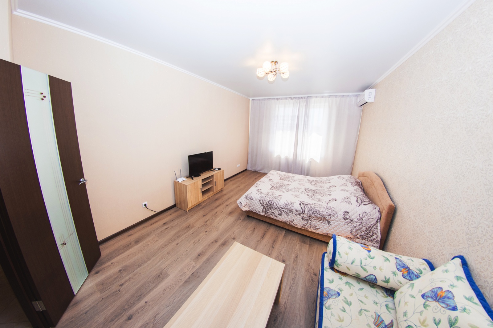 Atlant Apartments 525