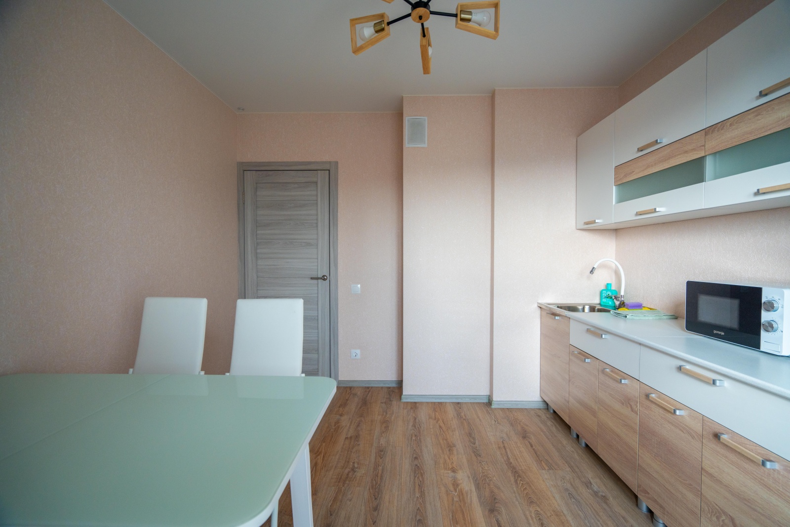 Atlant Apartaments 222